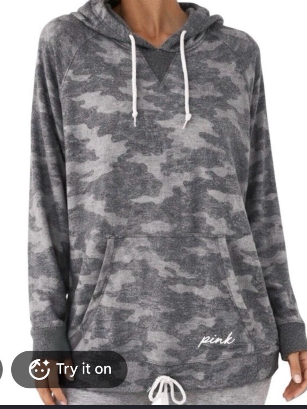 Discontinued / old-school PINK Victoria’s Secret gray camo pullover hoodie 💕